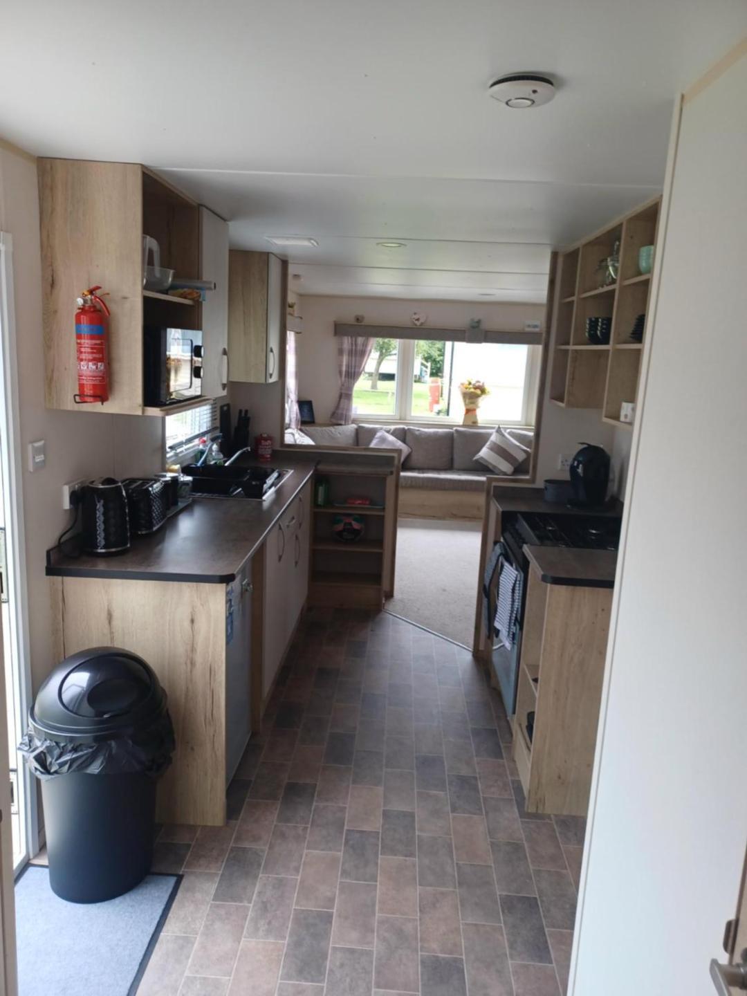 Ye Old'E Man Lake District Grange-Over-Sands Exterior photo